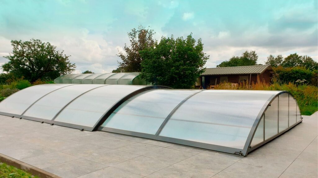 Abri de piscine bas et relevable Lanzarote-CoverAbri-Abris de piscine en kit Abri de piscine bas et relevable Lanzarote-CoverAbri-Abris de piscine en kit