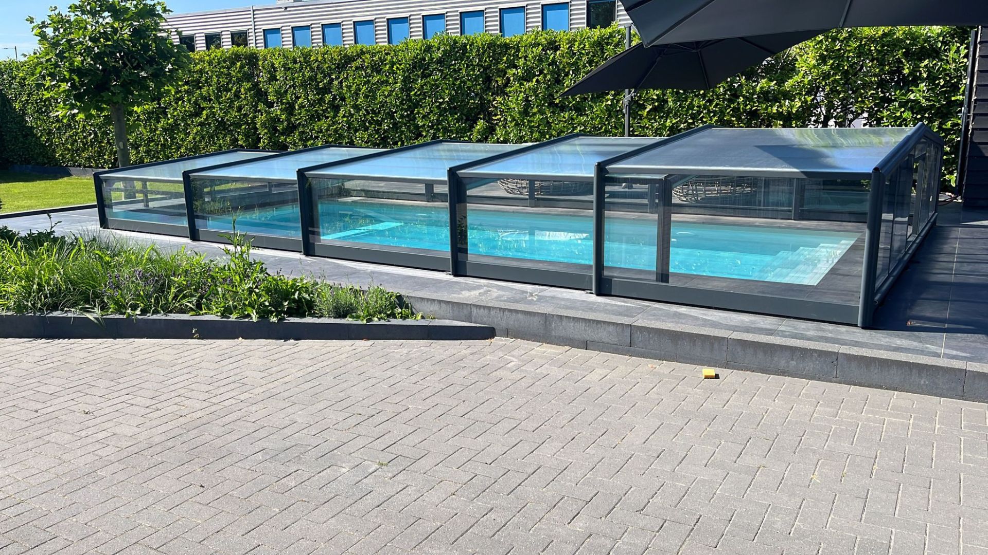 Abris de piscine bas et relevables-CoverAbri-Abris de piscine en kit Abris de piscine bas et relevables-CoverAbri-Abris de piscine en kit