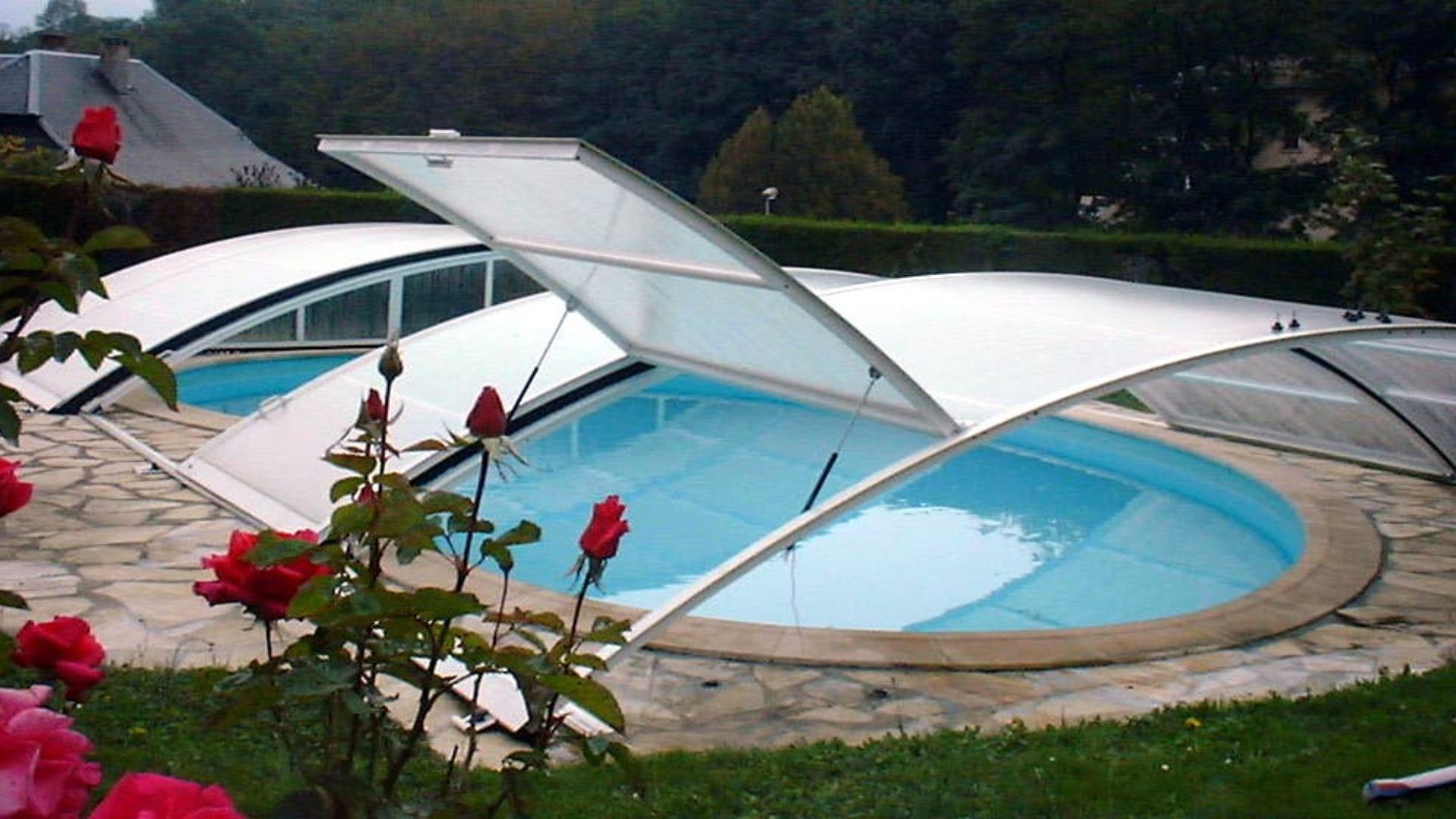 Abri de piscine bas et relevable Lanzarote-CoverAbri-Abris de piscine en kit