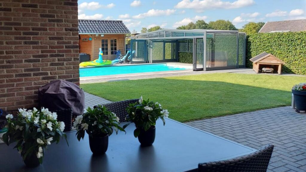 Abris de piscine semi-hauts-CoverAbri-Abris de piscine en kit Abris de piscine semi-hauts-CoverAbri-Abris de piscine en kit